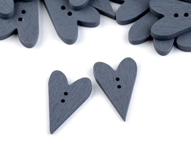 Dřevěný dekorační knoflík srdce šedá