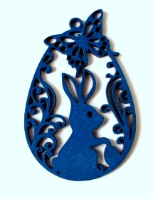 Dřevěná velikonoční ozdoba 8x5cm k zavěšení MODRÁ